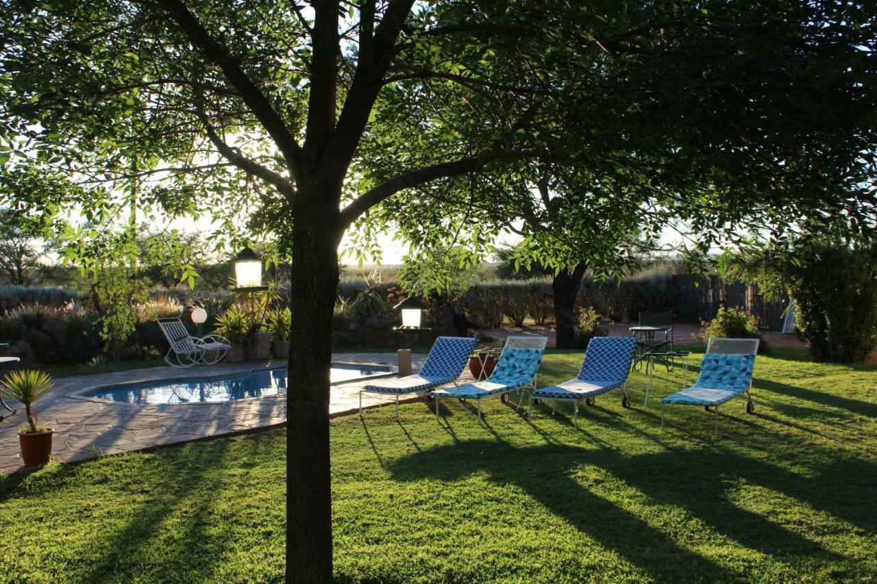 Etango Ranch Guest Farm Villa Voigtland ภายนอก รูปภาพ